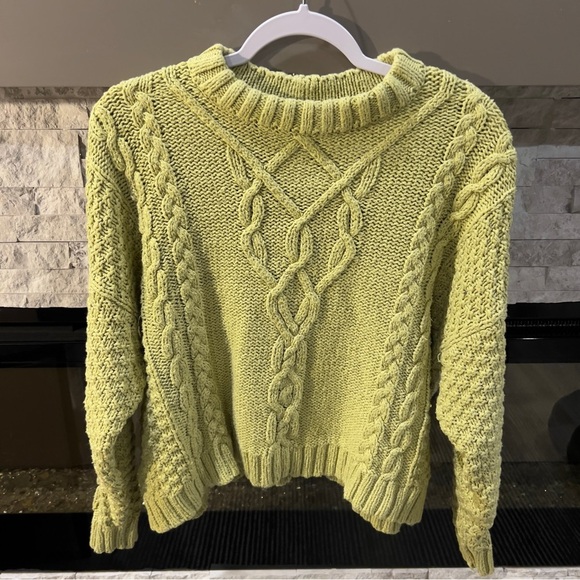 Aerie size Medium lime green knit sweater - Picture 1 of 10